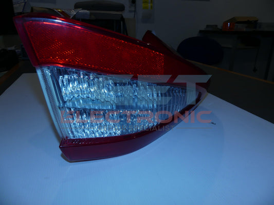 Maserati GranTurismo / GranCabrio Tail Light Repair (2008–2011)