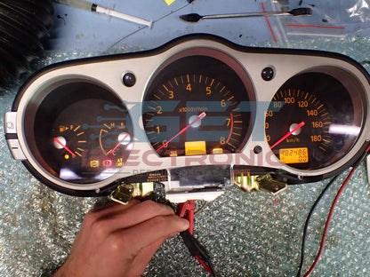Nissan 350Z Instrument Cluster Repair – SRS Light Issues & Display Faults (VQ35DE)