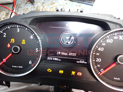 VW Tiguan Cluster repair  - No power on