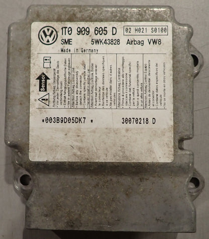VW Touran Mk1 (1T1 / 1T2) SRS Airbag Module Repair Service