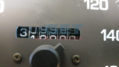 ⚠️ Instrument Cluster Odometer Repair – Vandalism or Tampering Damage