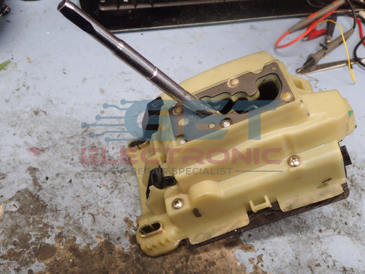 Mercedes C320 C230 W203, E500 shift range selector repair service
