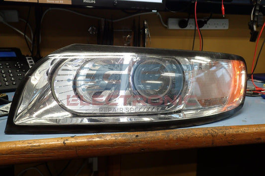 Volvo v50 LED city light, day time runner DRL repair.